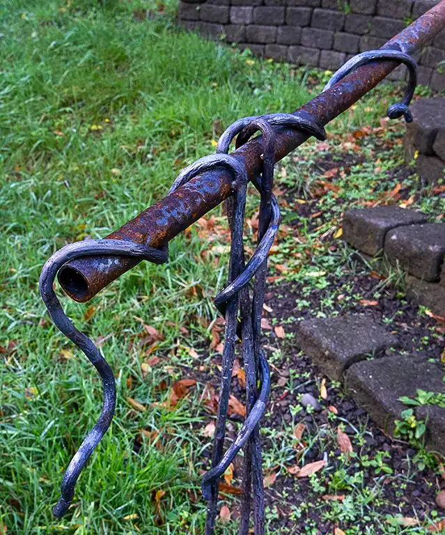 Monkey Wrench Railing-04924p